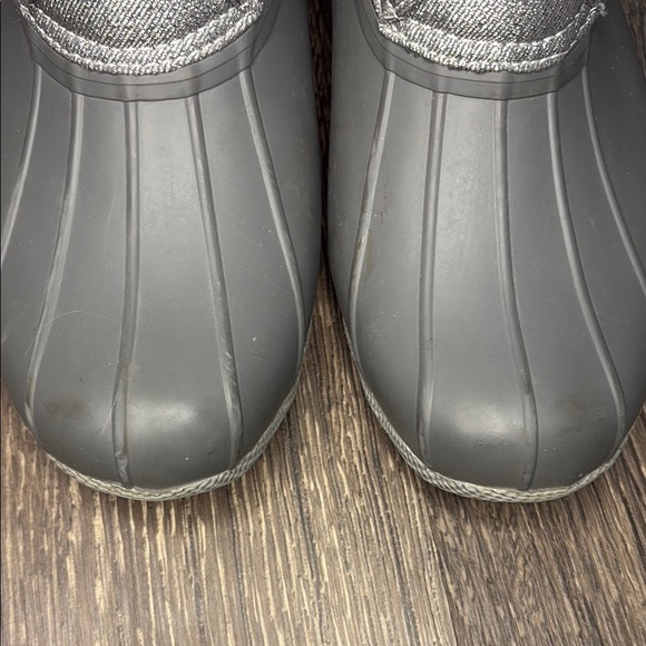 Sperry Women's Glitter Silver Duck Boots - Size 7 - Picture 3 of 9